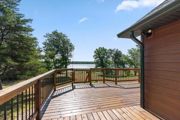 21264 Fair Oaks DR, Nevis, MN 56467