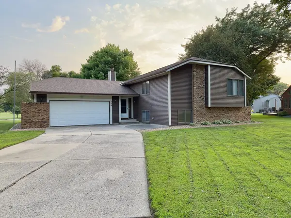 404 Crescent DR,  Albert Lea,  MN 56007