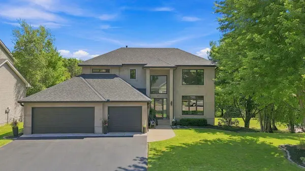 9365 Shetland RD, Eden Prairie, MN 55347