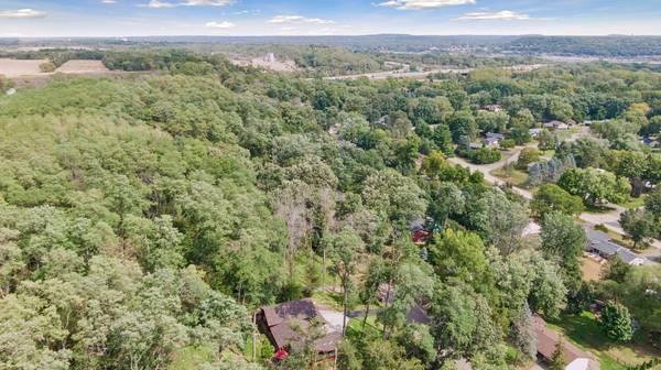 16042 6th ST N, Lakeland, MN 55043