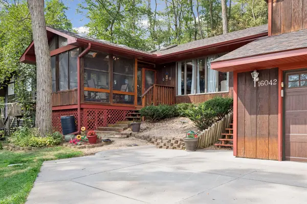 16042 6th ST N, Lakeland, MN 55043
