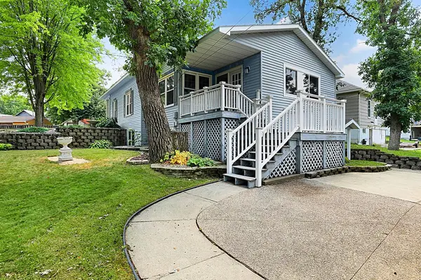 302 River ST, Paynesville, MN 56362