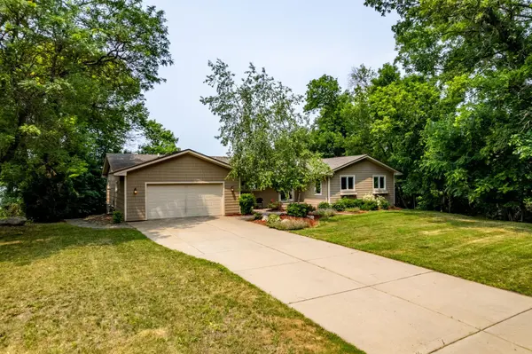 11900 54th AVE N, Plymouth, MN 55442