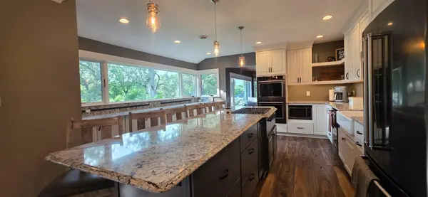 106 Ridge RD, Albert Lea, MN 56007