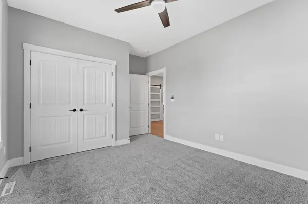 2108 Whitlee LN SW, Rochester, MN 55902