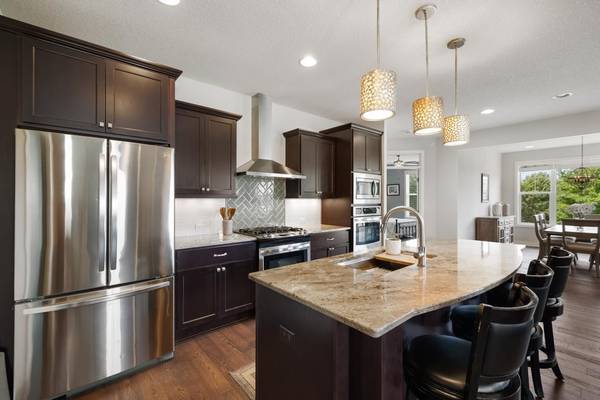 1430 Palisade PATH, Woodbury, MN 55129
