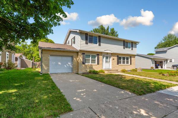 403 E Adams ST, Arlington, MN 55307
