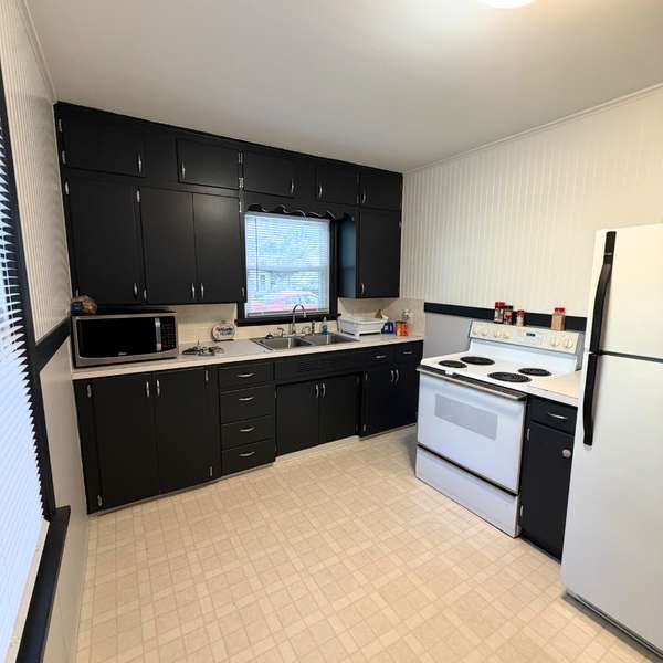 314 7th ST NE, Little Falls, MN 56345