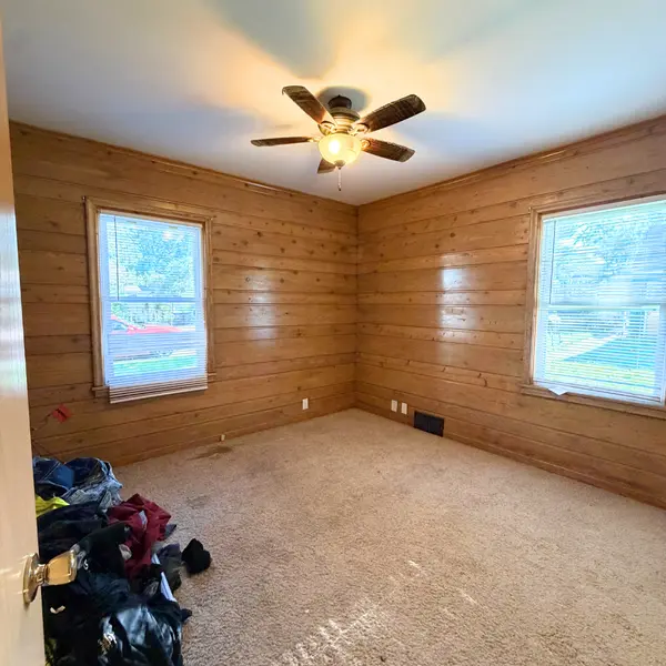 314 7th ST NE, Little Falls, MN 56345