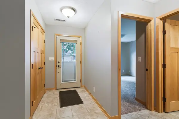 1458 Wooduck LN, New Richmond, WI 54017