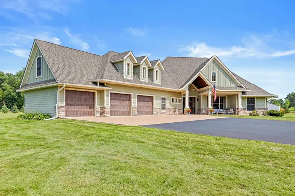 14549 Furman ST NE, Forest Lake, MN 55025