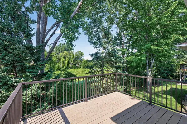 8808 Preserve TRL, Savage, MN 55378