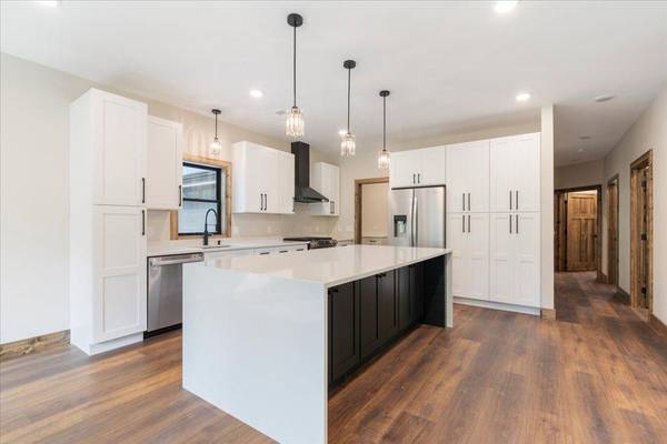 7592 White Overlook DR, Pequot Lakes, MN 56472