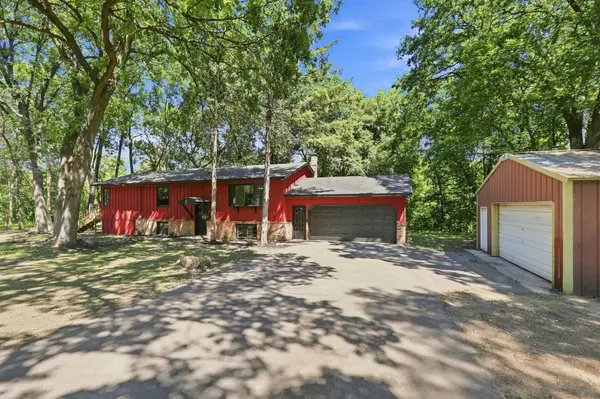 14424 145th CIR NW, Elk River, MN 55330