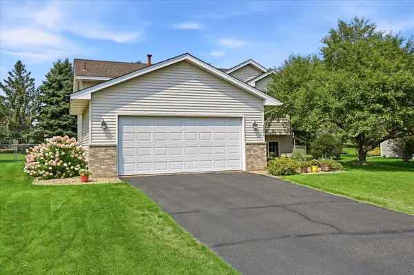 6221 152nd AVE NW, Ramsey, MN 55303