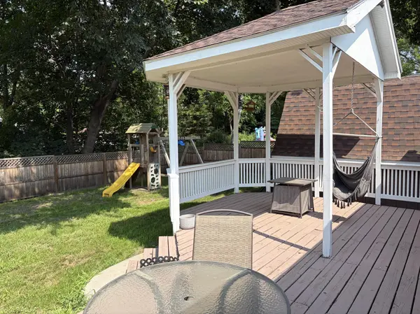 1519 Central Park ST, Red Wing, MN 55066