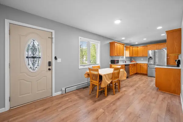 2656 Fremont AVE E, Maplewood, MN 55119