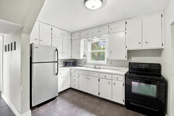 1751 NW 92nd AVE, Owatonna, MN 55060