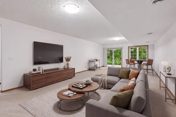 17478 Deerfield DR SE, Prior Lake, MN 55372