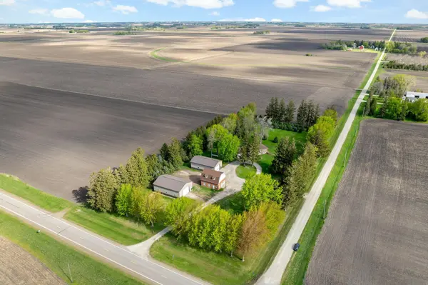 12964 E 270th ST, Kenyon, MN 55946