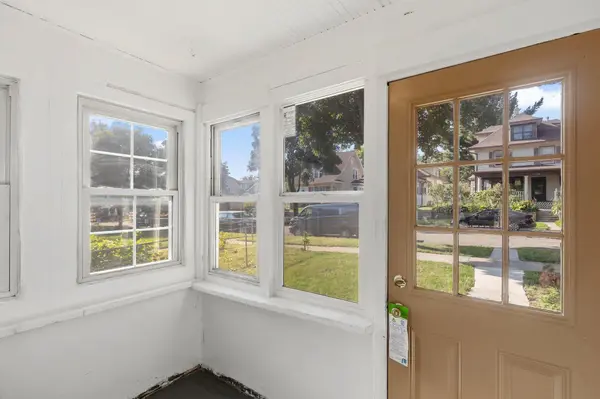 1035 Magnolia AVE E, Saint Paul, MN 55106