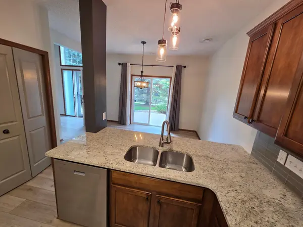 18442 Lafayette WAY #628E, Lakeville, MN 55044
