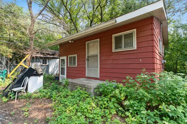 17225 Round Lake BLVD NW, Andover, MN 55304