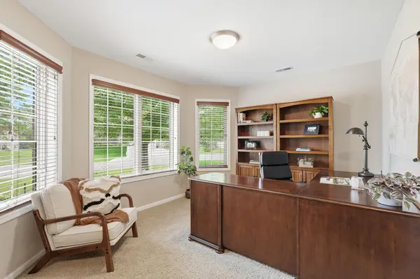 76 Quail CIR, Hudson, WI 54016