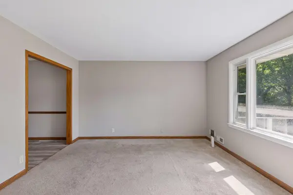 408 117th AVE NW, Coon Rapids, MN 55448