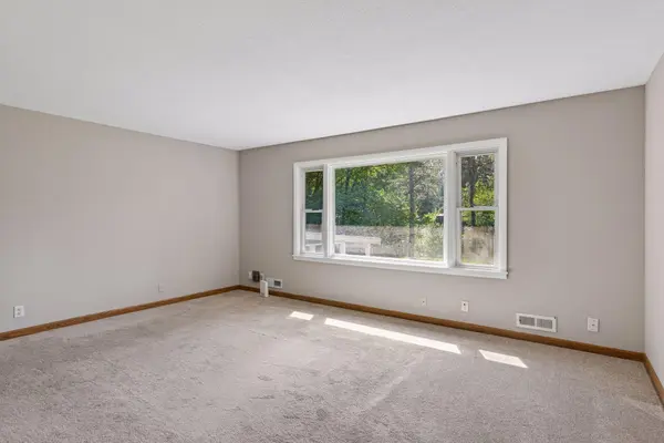408 117th AVE NW, Coon Rapids, MN 55448