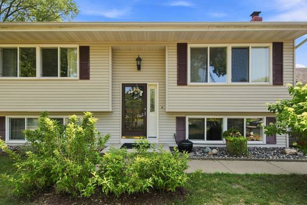3236 115th LN NW, Coon Rapids, MN 55433
