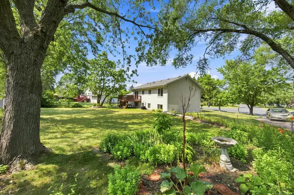 3236 115th LN NW, Coon Rapids, MN 55433
