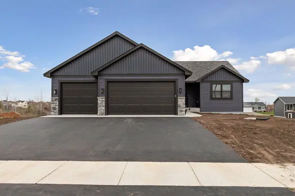 238 Eagle Ridge Drive, Roberts, WI 54023