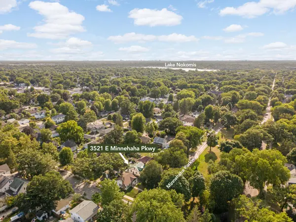 3521 E Minnehaha Pkwy, Minneapolis, MN 55417