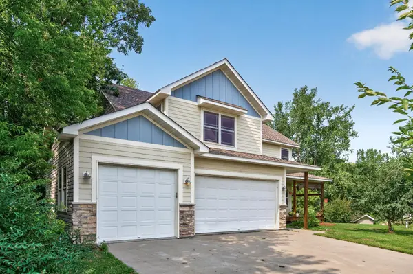 20310 Akin CT, Farmington, MN 55024