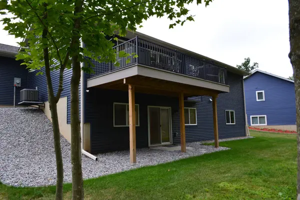 425 Knollwood AVE, Saint Croix Falls, WI 54024