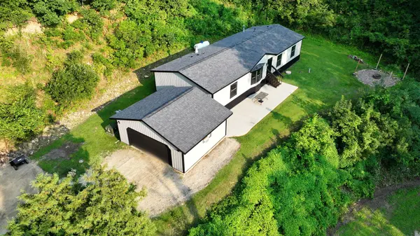 5755 Oak Forest LN, Houston, MN 55943