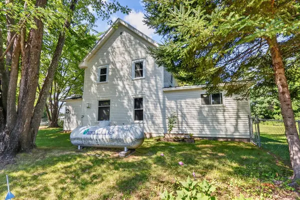 401 Wright ST, Palisade, MN 56469
