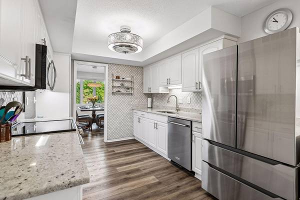 3412 Oak Ridge RD #308, Hopkins, MN 55305