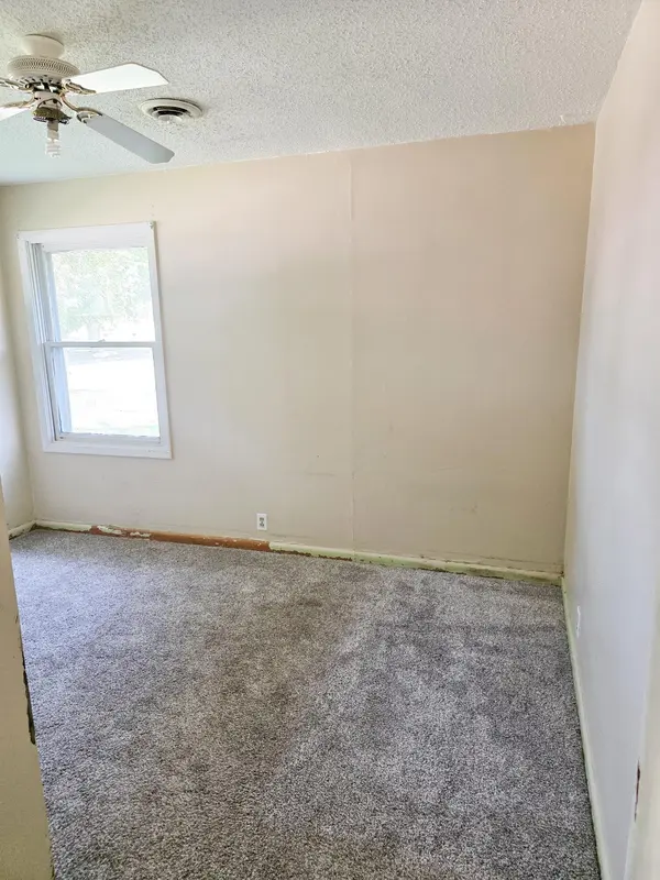 704 Dover ST, Worthington, MN 56187