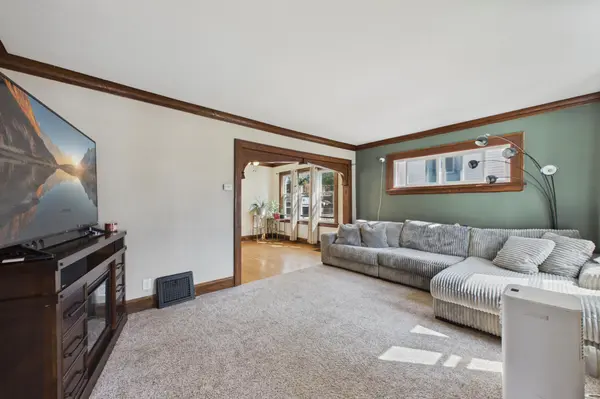 1334 Searle ST, Saint Paul, MN 55130
