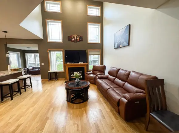 5080 Yuma LN N, Plymouth, MN 55446