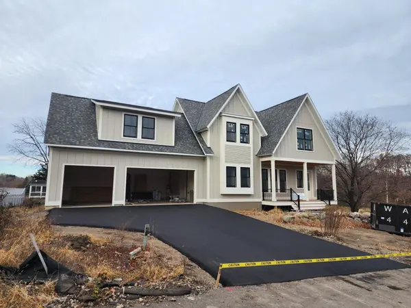6456 Yosemite LN, Excelsior, MN 55331