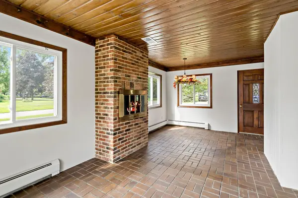 3567 Leroy ST, Deephaven, MN 55391