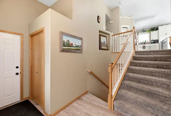 1502 Baywood DR, West Fargo, ND 58078