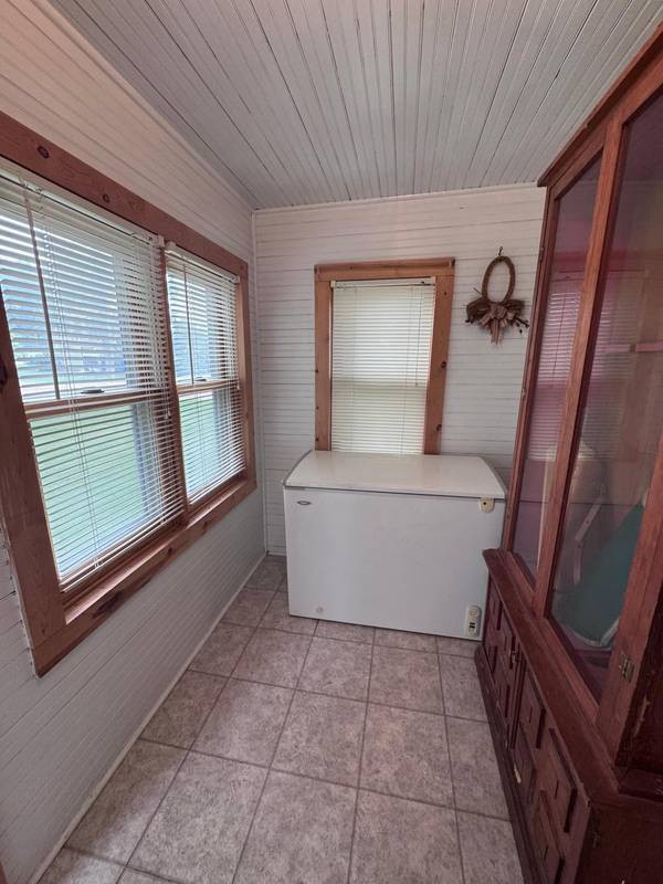 185 Red Lake AVE E, Plummer, MN 56748