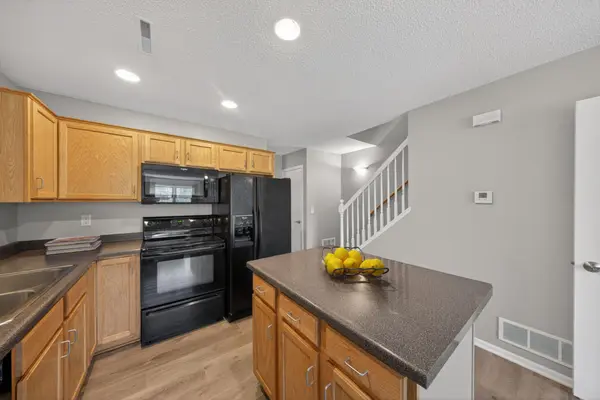 3046 River Falls RD NW, Rochester, MN 55901