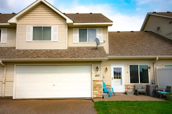 3853 232nd AVE NW #107, Saint Francis, MN 55070