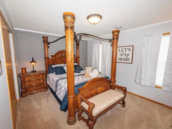 1143 Bergmann DR, Stillwater, MN 55082