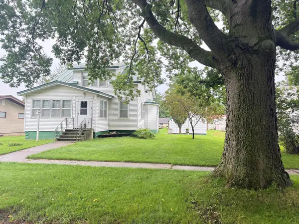314 S Grant ST, Houston, MN 55943